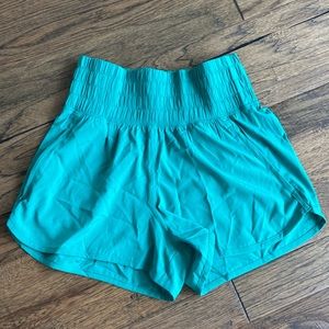 Abercrombie YPB ultra high rise workout shorts